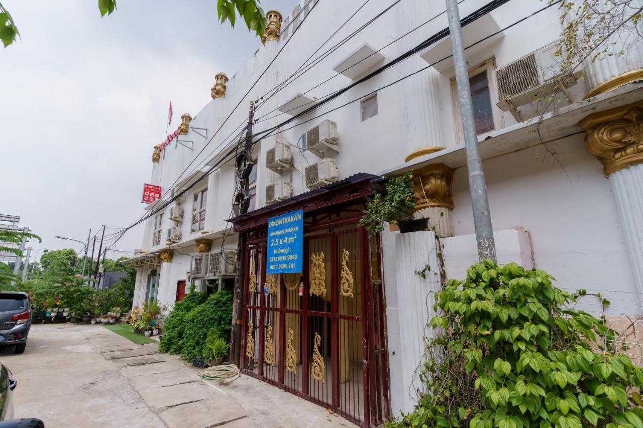 Reddoorz Syariah Near Universitas Borobudur 雅加达 外观 照片